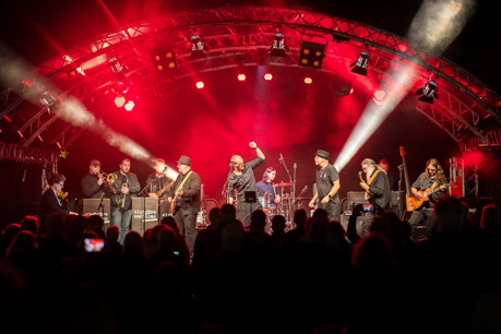 Bad Schwartau on stage