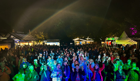 Bad Schwartau party crowd