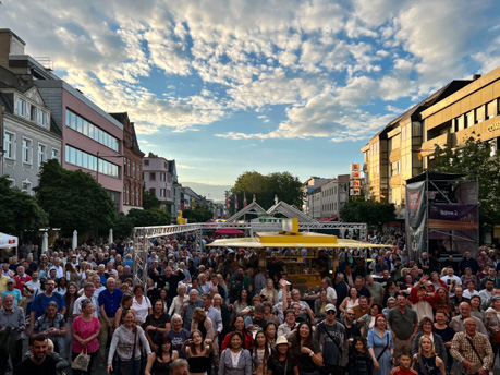 Neuwied Deichstadtfest 2024 party crowd Neuwied Deichstadtfest 2024 party crowd