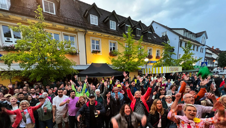 Jazzfest Tiegener Sommer 2025 party crowd Tiengen 2025 party crowd